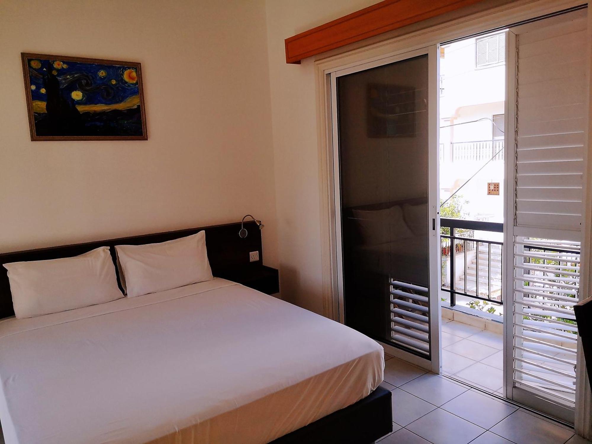 St Elena Boutique Residence Larnaca Dış mekan fotoğraf